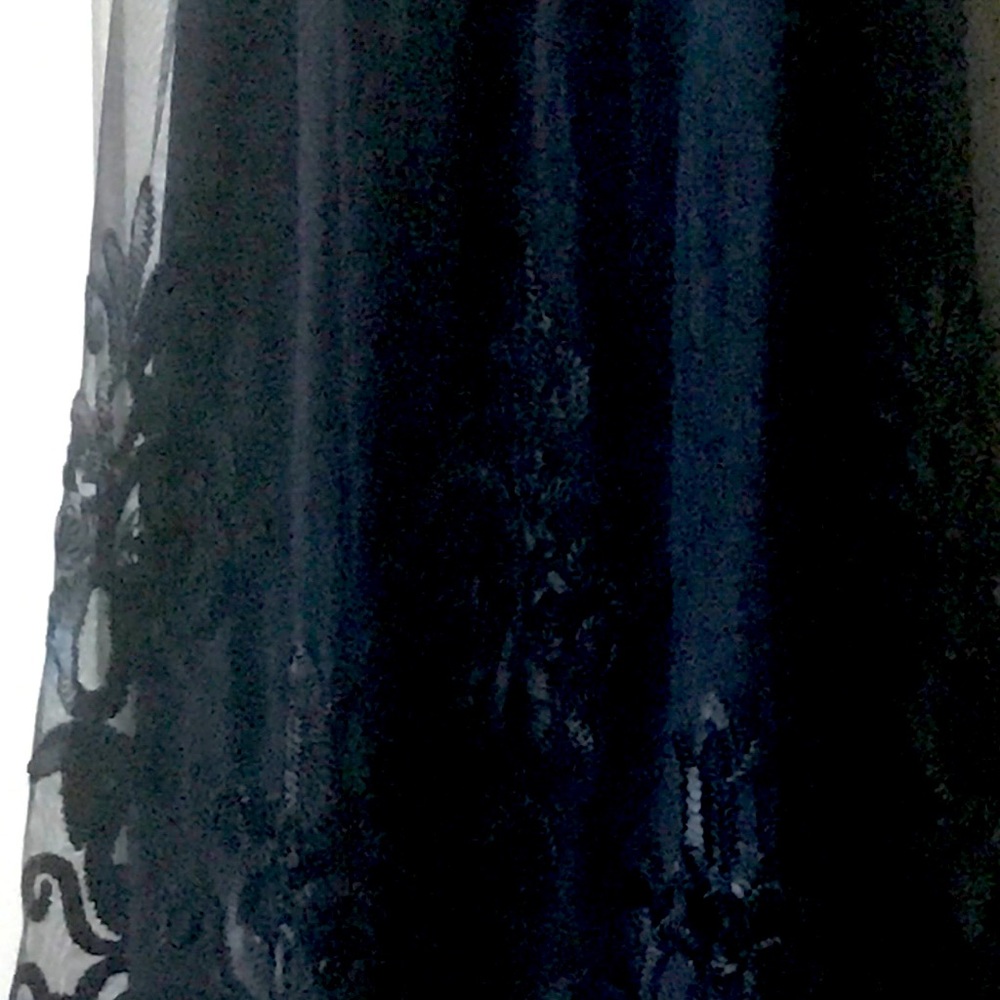 New with tag beautiful skirt size 6